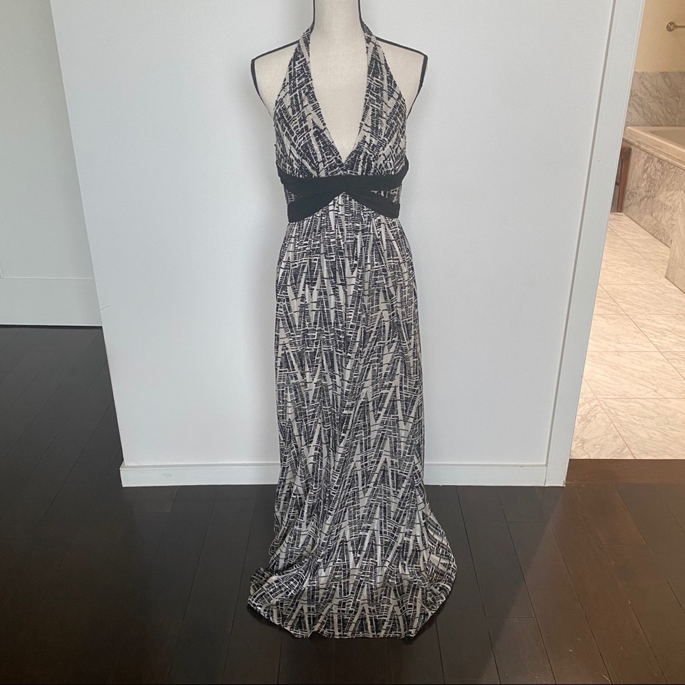 BCBG Halter Dress Size 8 Long Black and White